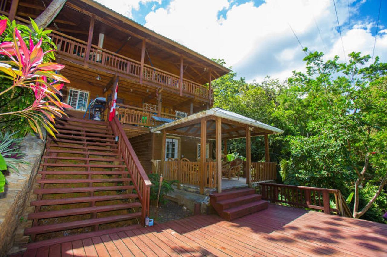 Jungle Reef Inn Roatan Sandy Bay Exterior photo