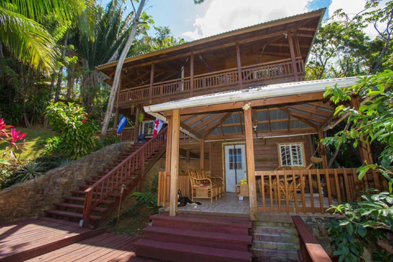 Jungle Reef Inn Roatan Sandy Bay Exterior photo